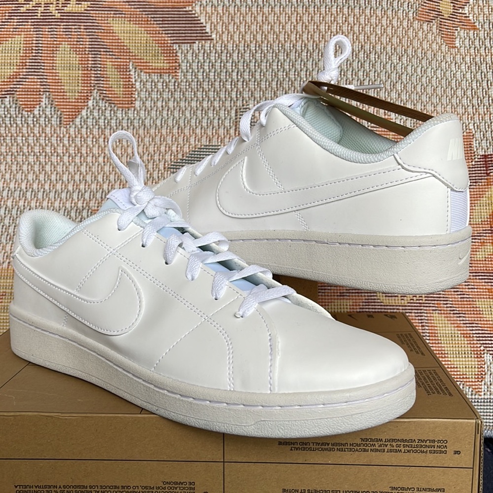 Nike Men’s 2022 Court Royale 2 Next Nature 'Triple
White'
Court Royale - Picture 12 of 16